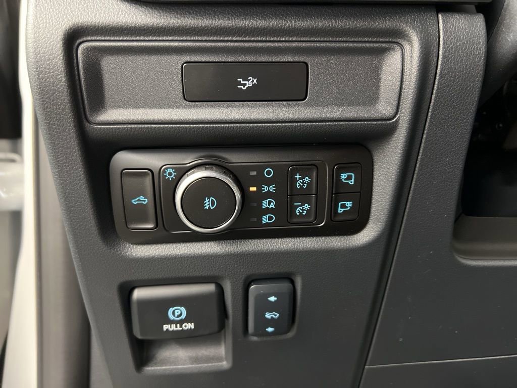 New 2026 Ford F150 Lariat w/ Equipment Group 501A Mid image 26