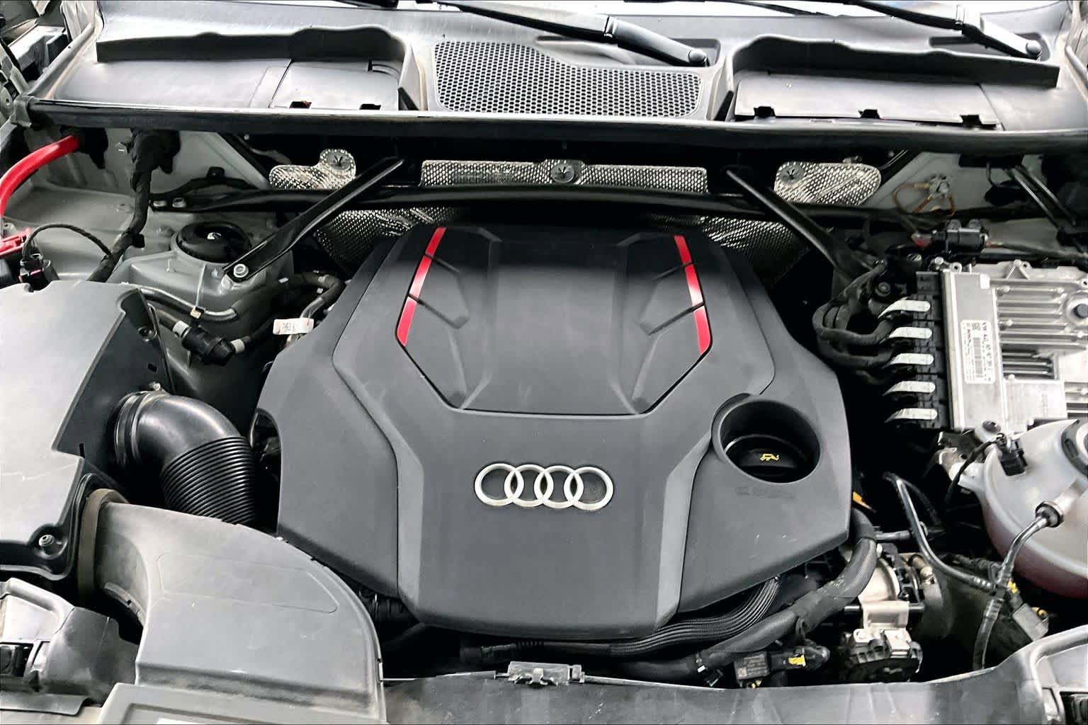Used 2023 Audi SQ5 Prestige w/ Prestige Package AWD/4WD image 32