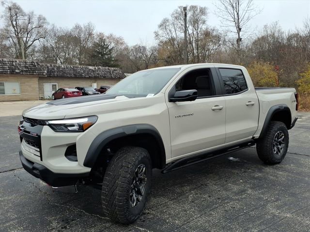 New 2026 Chevrolet Colorado ZR2 w/ Technology Package AWD/4WD image 13