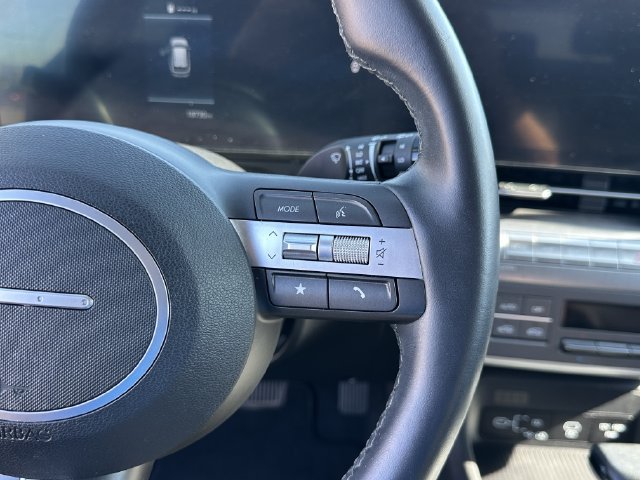 Used 2024 Hyundai Kona SEL AWD/4WD image 26
