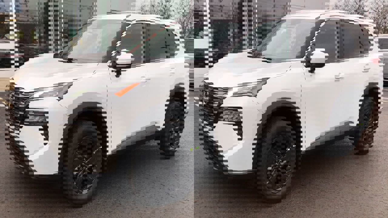 New 2026 Nissan Rogue SV w/ Cold Weather Package image 4