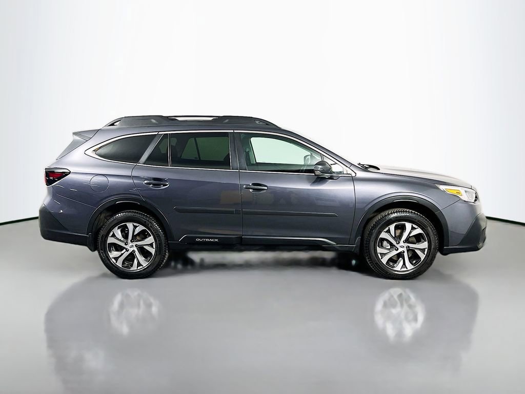 Used 2022 Subaru Outback Limited image 4