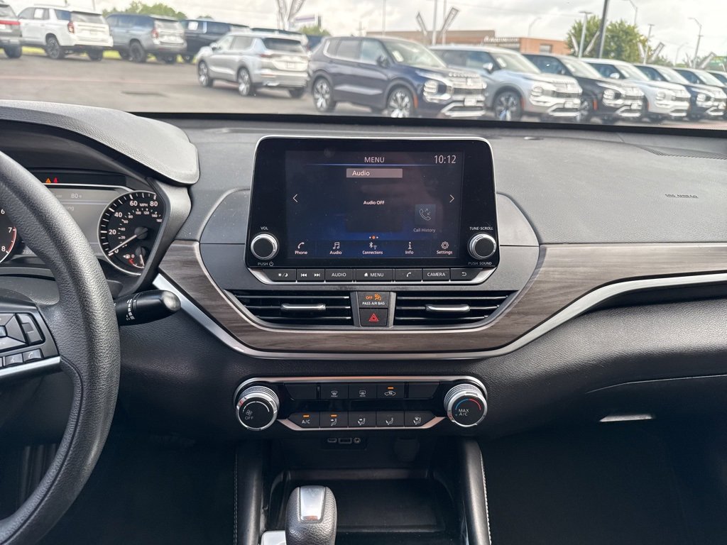 Used 2023 Nissan Altima 2.5 SV image 21