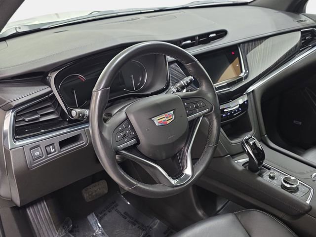 Certified 2023 Cadillac XT6 Premium Luxury AWD/4WD image 13