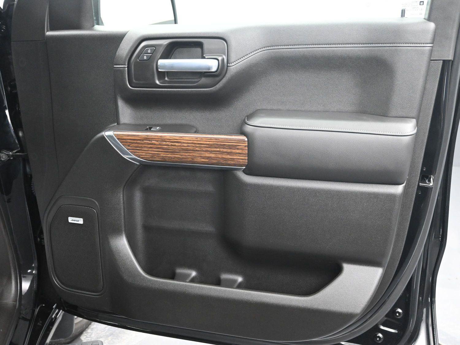 Used 2021 Chevrolet Silverado 1500 High Country image 10