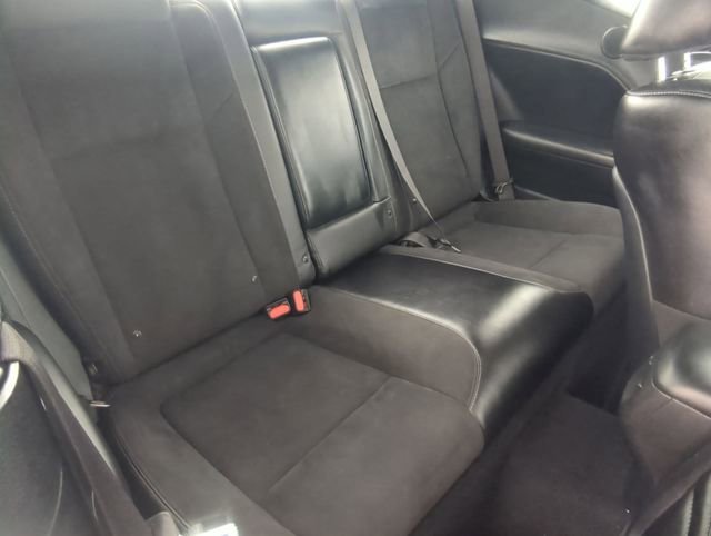 Used 2022 Dodge Challenger R/T w/ Plus Package image 25