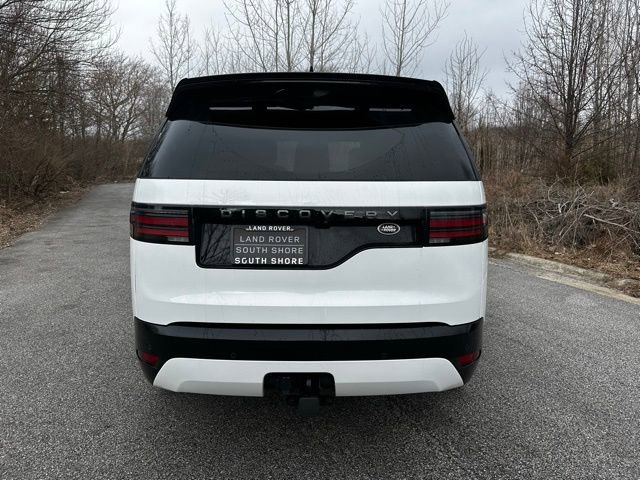 Used 2023 Land Rover Discovery S R-Dynamic image 6