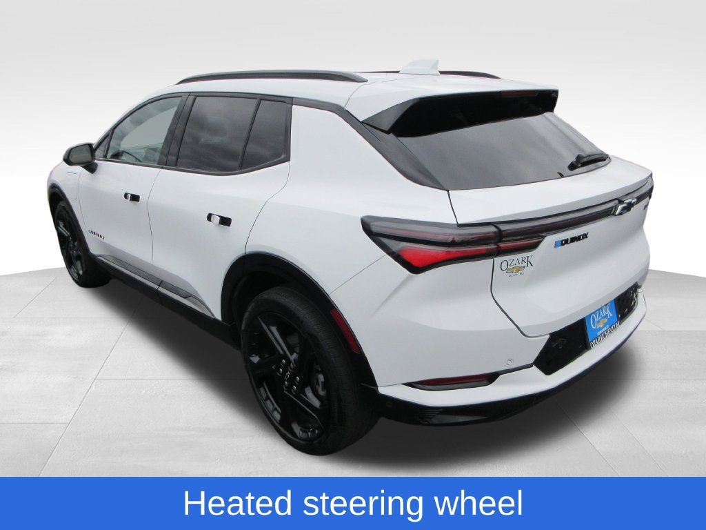 Used 2024 Chevrolet Equinox EV RS w/ Active Safety Package 3 FWD image 3