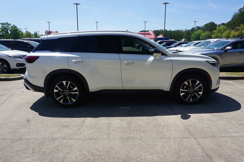 Used 2023 INFINITI QX60 Luxe image 26