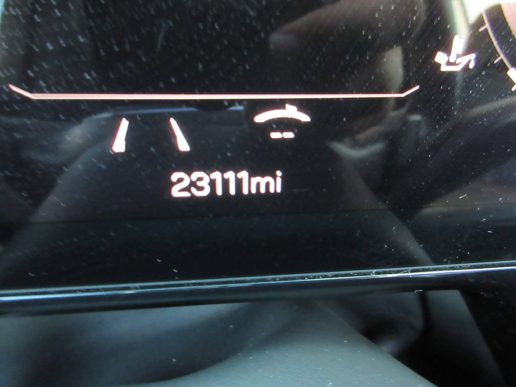 Certified 2025 GMC Yukon XL Elevation w/ Technology Package AWD/4WD image 33