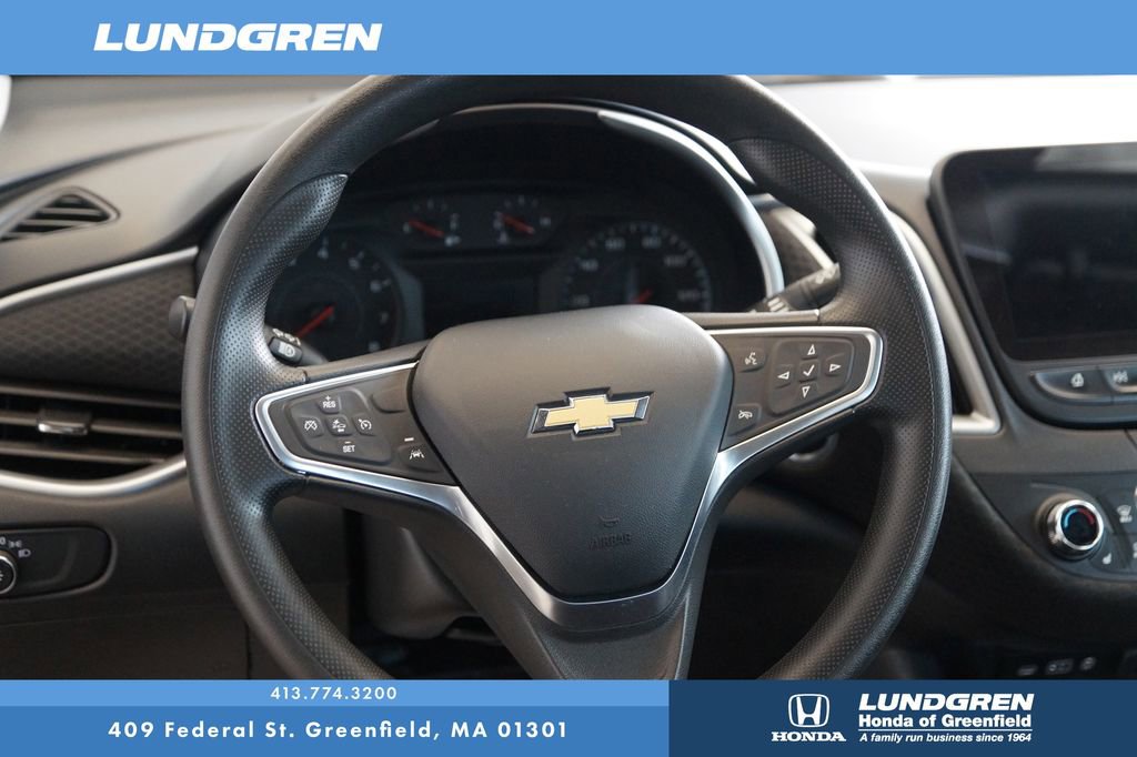 Used 2023 Chevrolet Malibu LT image 18