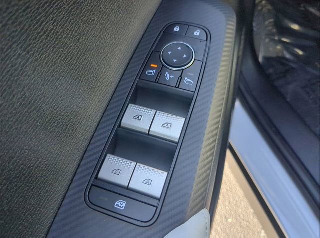 New 2026 Mitsubishi Outlander SE FWD image 21