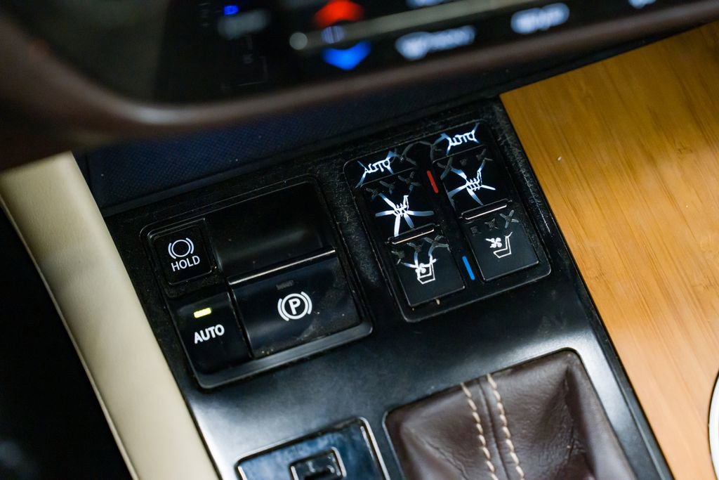 Used 2016 Lexus RX 350 AWD w/ Premium Package image 18