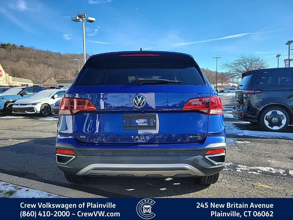 Certified 2022 Volkswagen Taos SE image 31