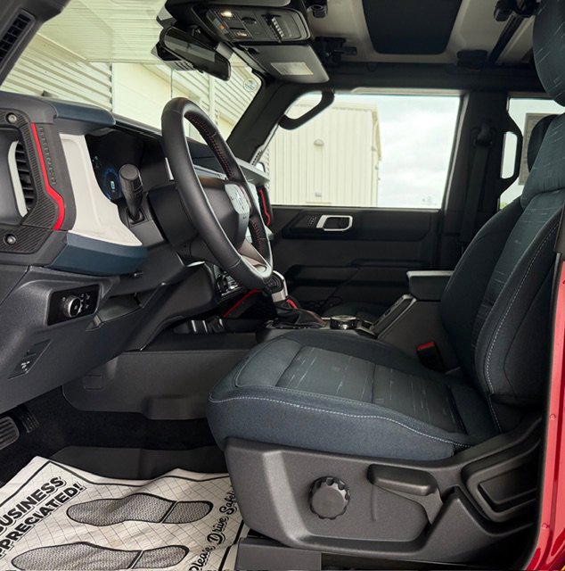 New 2026 Ford Bronco Heritage Edition AWD/4WD image 6