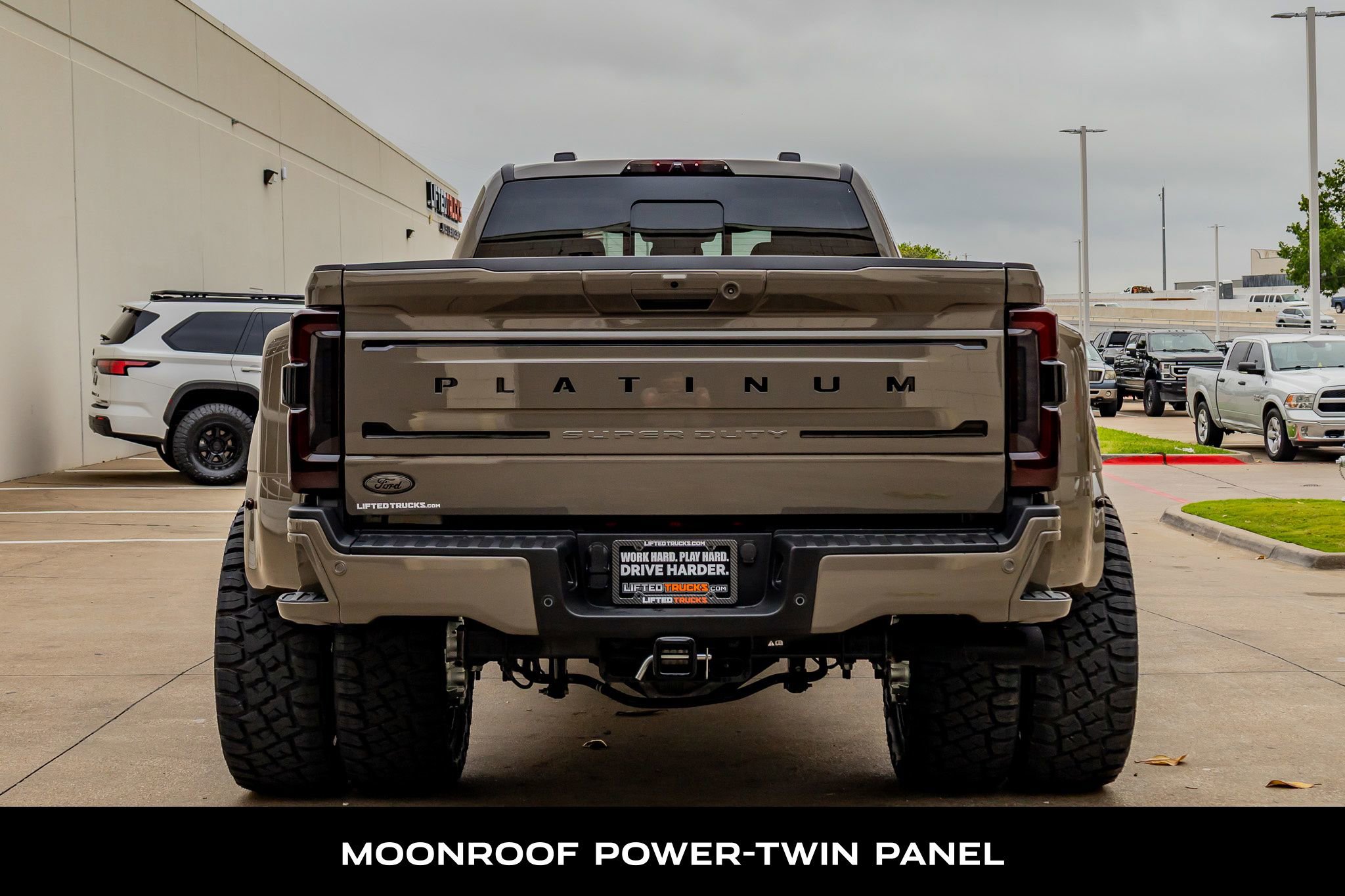 Used 2026 Ford F450 Platinum w/ Platinum Plus Package image 8