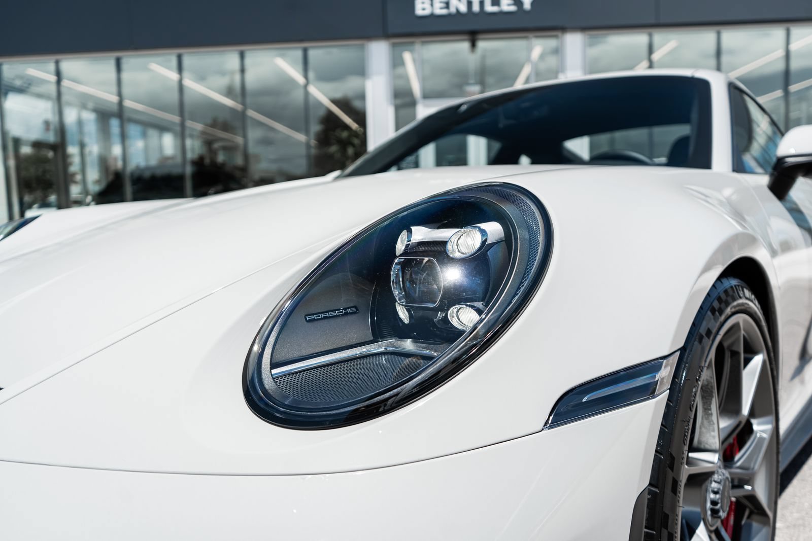 Used 2024 Porsche 911 GT3 RWD image 22