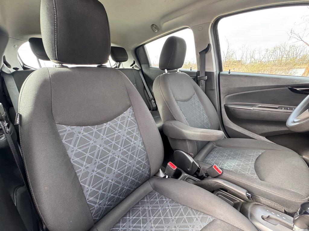 Used 2022 Chevrolet Spark LT w/ Spark Special Edition image 30