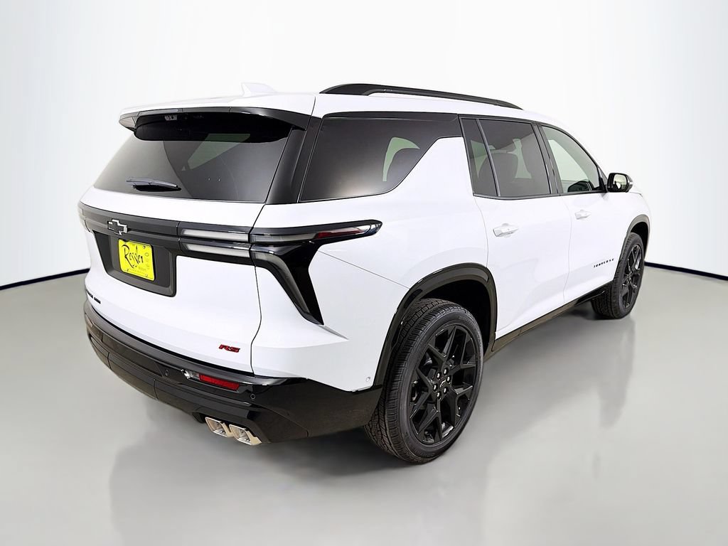 New 2026 Chevrolet Traverse RS w/ LPO, Floor Liner Package AWD/4WD image 5