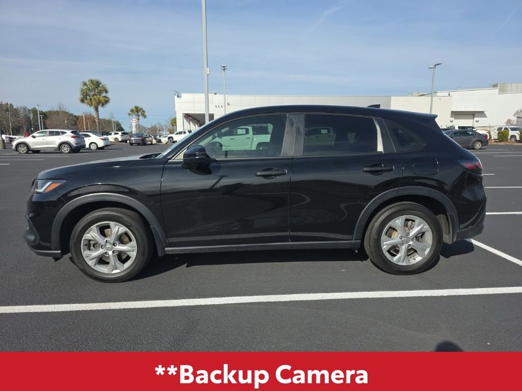 Used 2025 Honda HR-V LX image 4