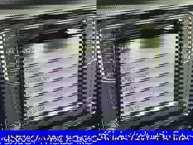 Used 2018 Volkswagen Passat 2.0T SE image 13