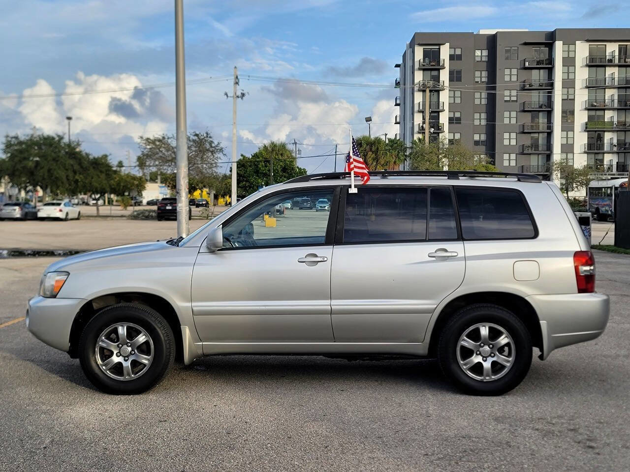 Used 2006 Toyota Highlander 4WD V6 image 8