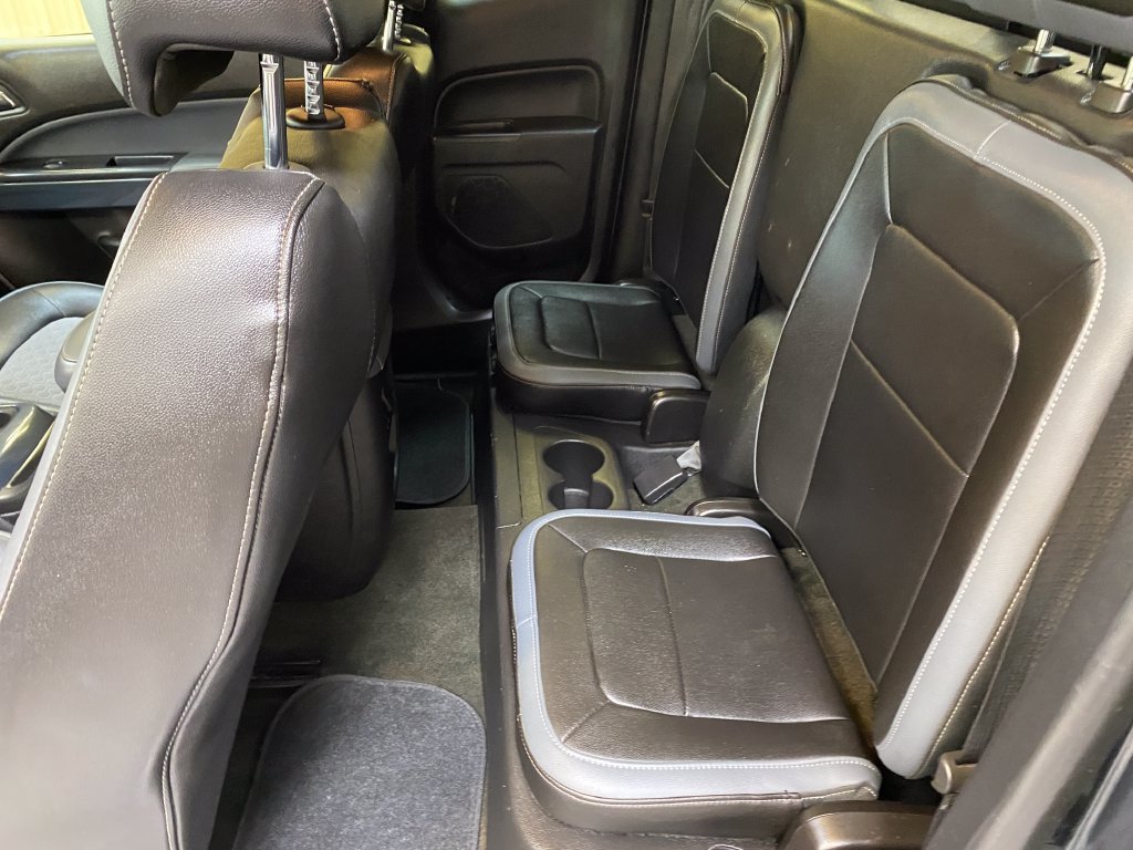 Used 2018 Chevrolet Colorado Z71 RWD image 23