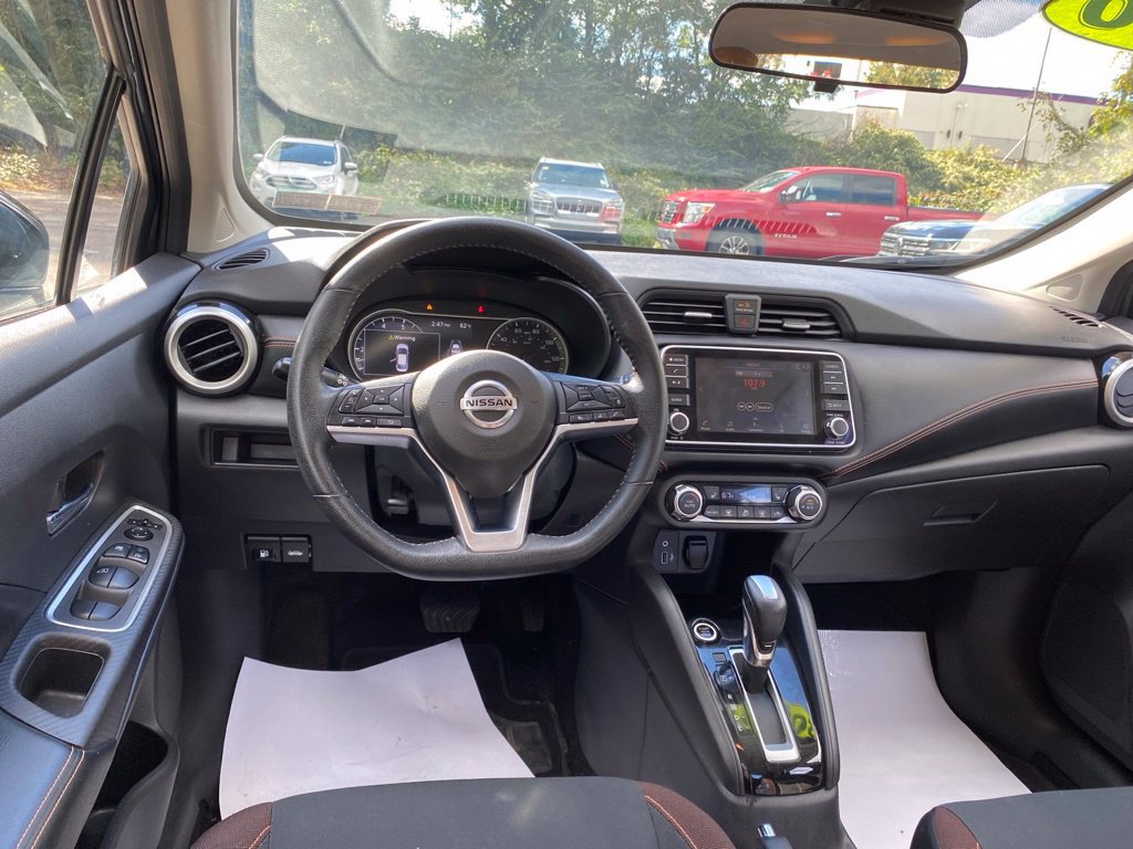 Used 2020 Nissan Versa SR w/ Convenience Package FWD image 13