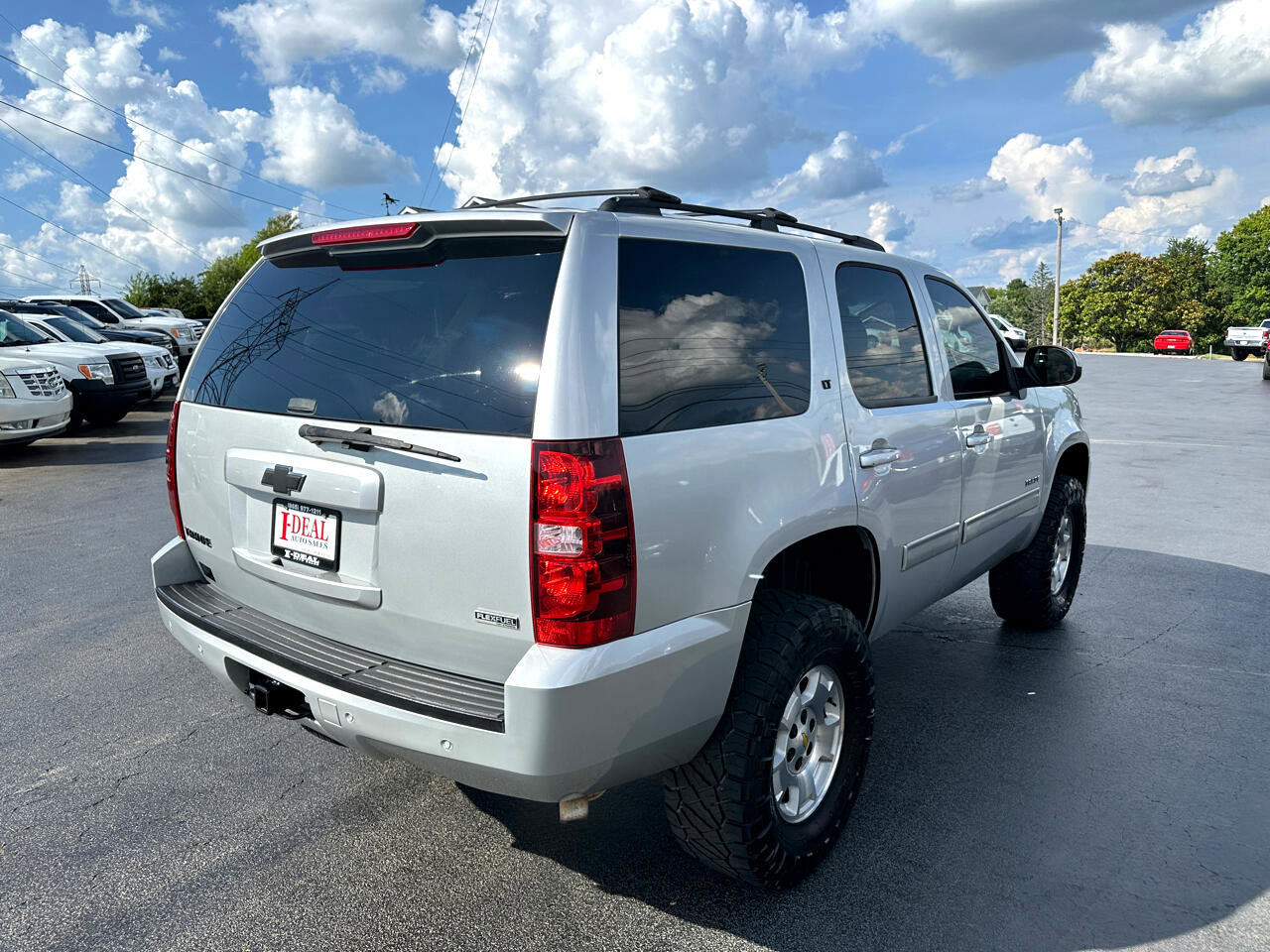 Used 2010 Chevrolet Tahoe LT image 4