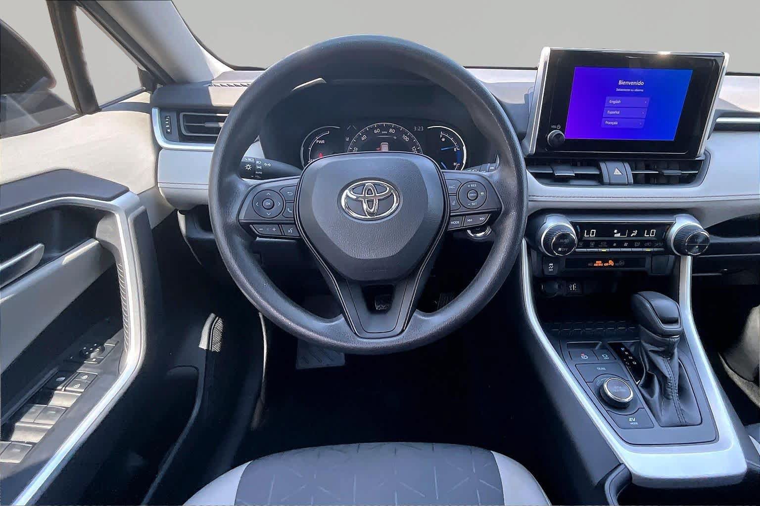 Certified 2024 Toyota RAV4 XLE AWD/4WD image 6
