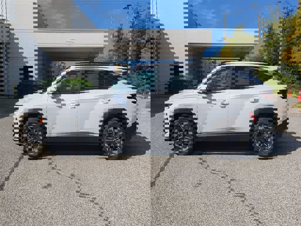 New 2026 Hyundai Tucson SEL image 3