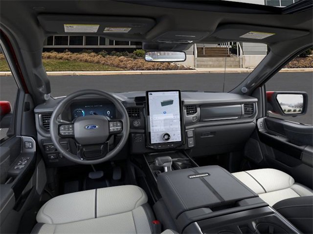 New 2025 Ford F150 Lightning Platinum image 9