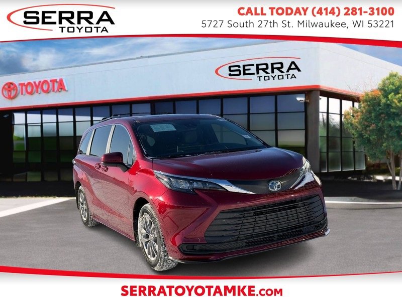 Used 2025 Toyota Sienna LE