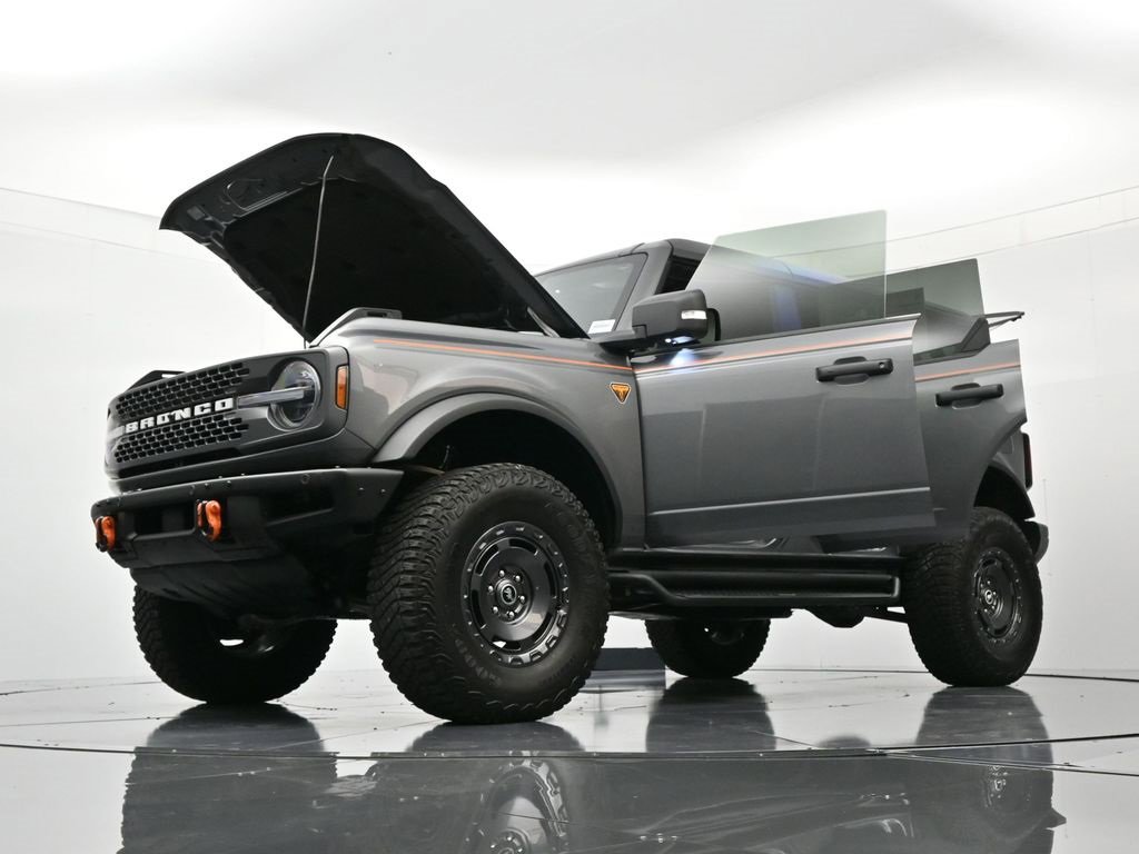 Certified 2024 Ford Bronco Badlands image 48