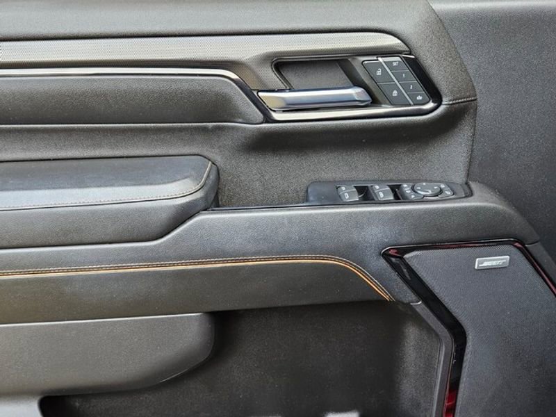 Used 2024 GMC Sierra 2500 AT4 w/ AT4 Premium Plus Package image 12