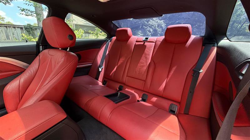 Used 2019 BMW 430i xDrive Coupe w/ M Sport Package AWD/4WD image 34