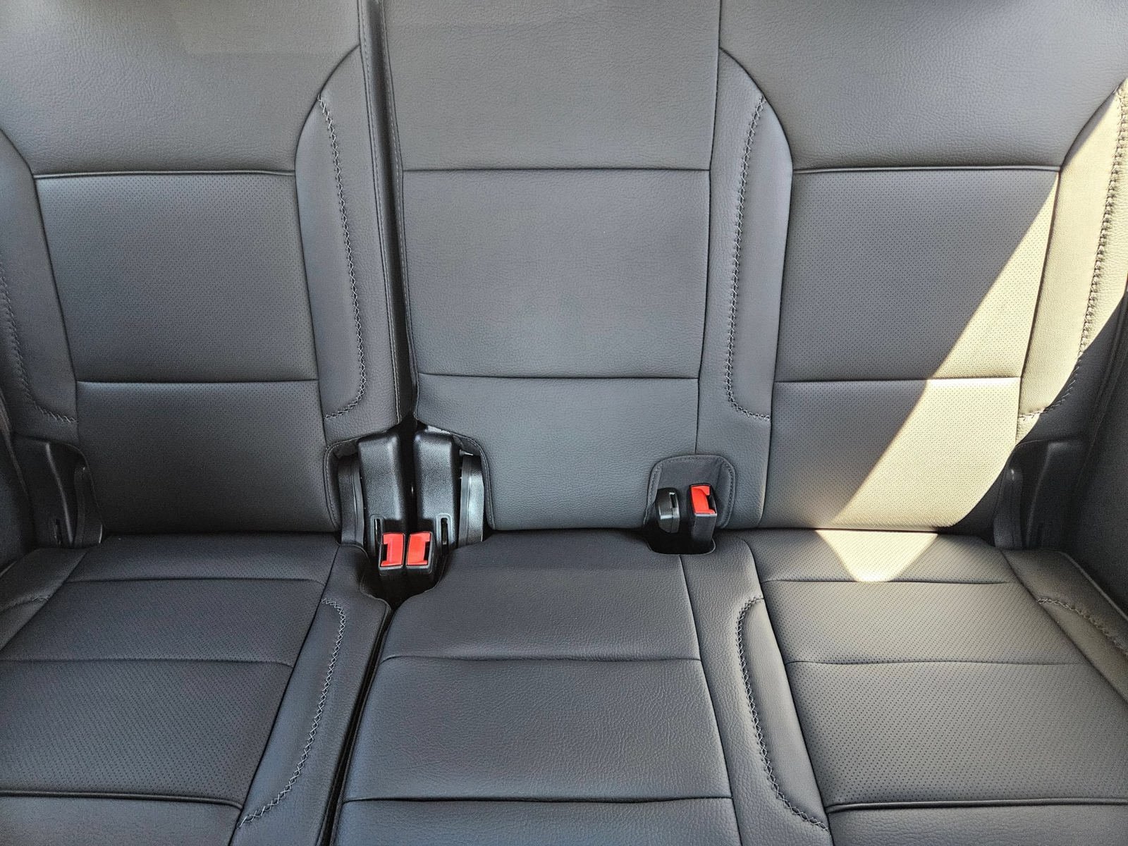 New 2026 GMC Yukon Denali AWD/4WD image 28
