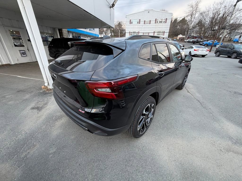 New 2026 Chevrolet Trax RS image 5