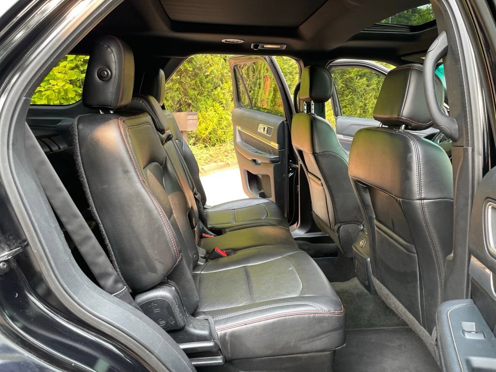 Used 2016 Ford Explorer Sport AWD/4WD image 22