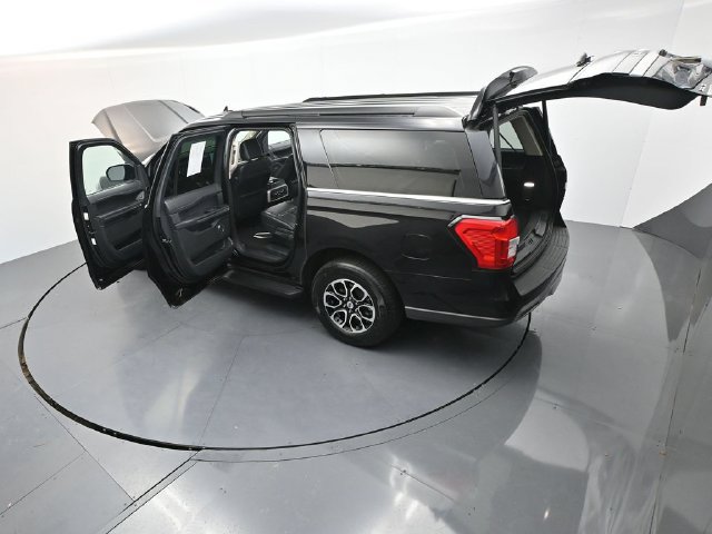 Used 2024 Ford Expedition Max XLT AWD/4WD image 29