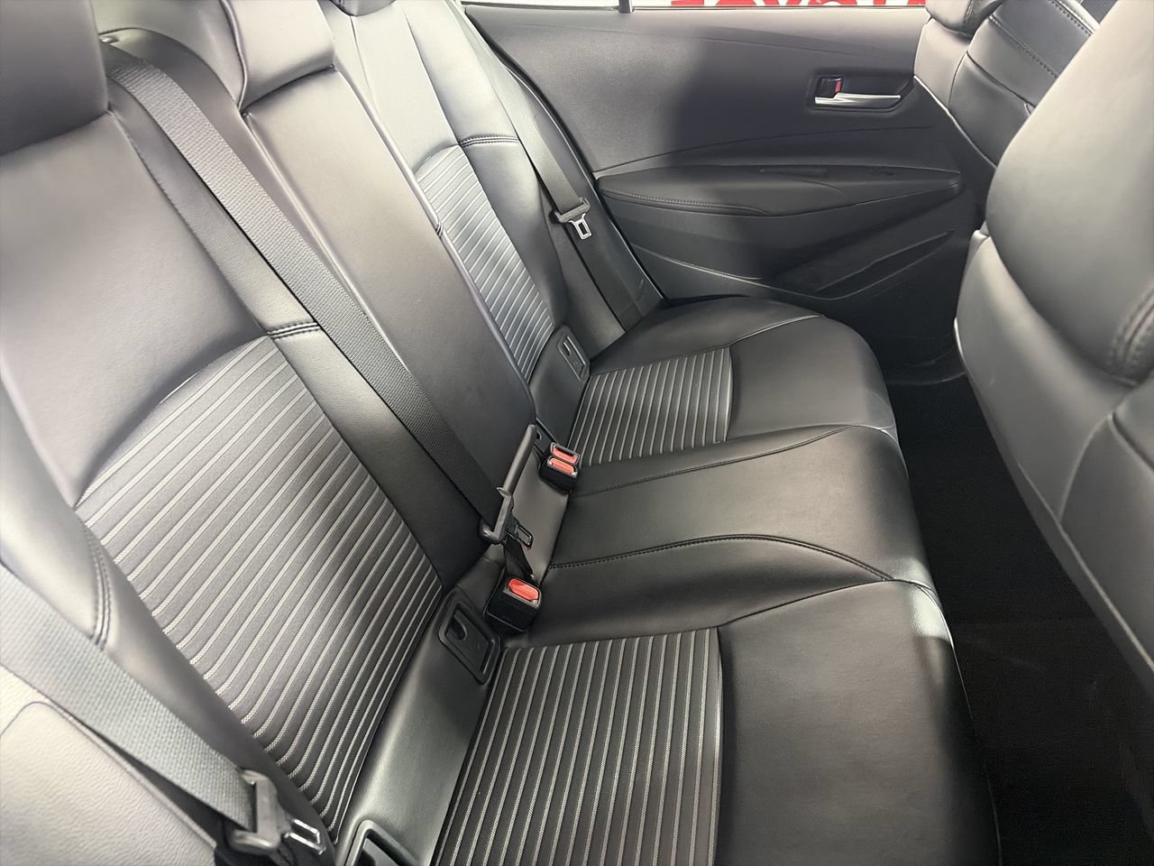Used 2024 Toyota Corolla XSE FWD image 23