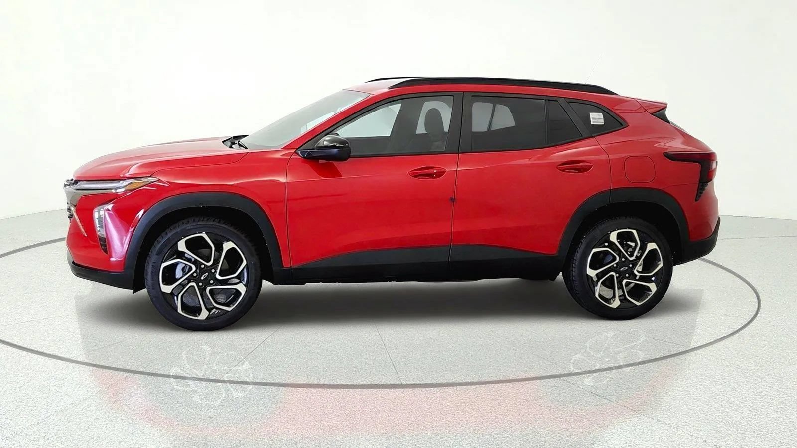 New 2026 Chevrolet Trax RS w/ Driver Confidence Package FWD image 5
