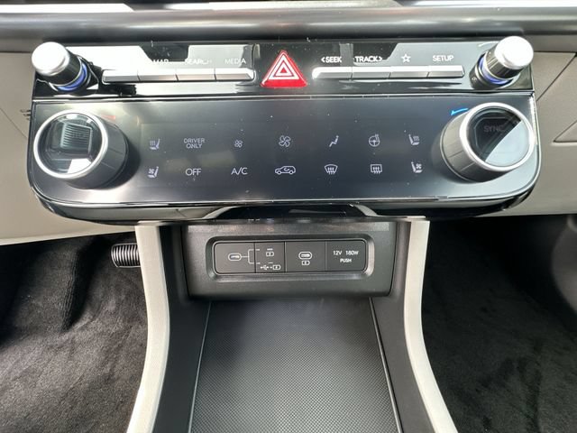New 2026 Hyundai Tucson Limited AWD/4WD image 24