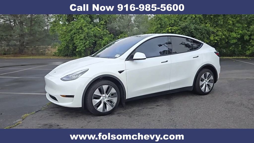 Used 2020 Tesla Model Y Long Range image 6