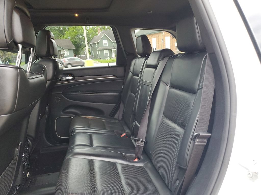 Used 2019 Jeep Grand Cherokee High Altitude AWD/4WD image 9