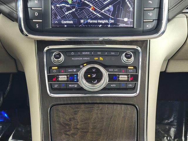 Used 2020 Lincoln Continental Reserve AWD/4WD image 23