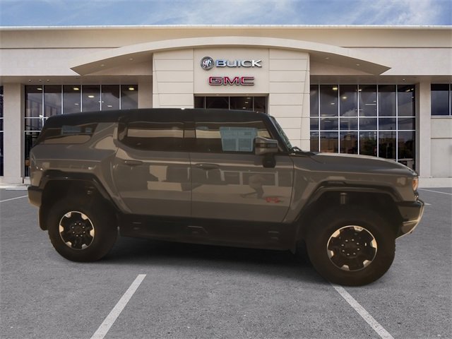 New 2025 GMC Hummer EV 3X w/ Extreme Off-Road Package image 16