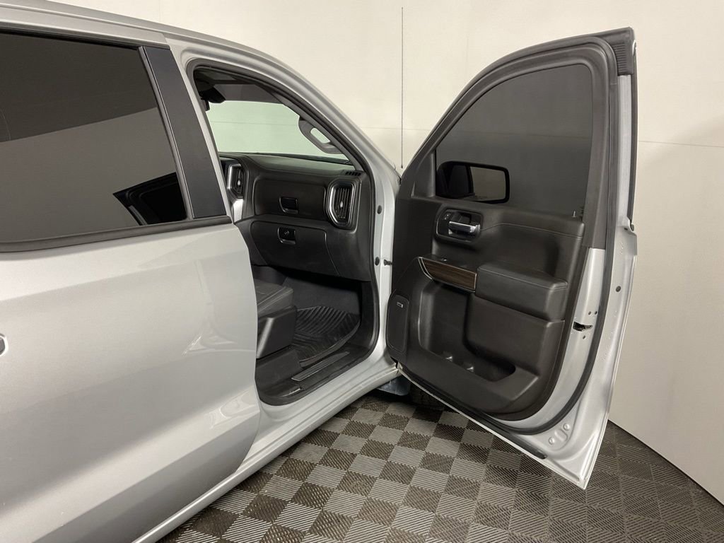 Used 2019 Chevrolet Silverado 1500 RST w/ All-Star Edition image 33