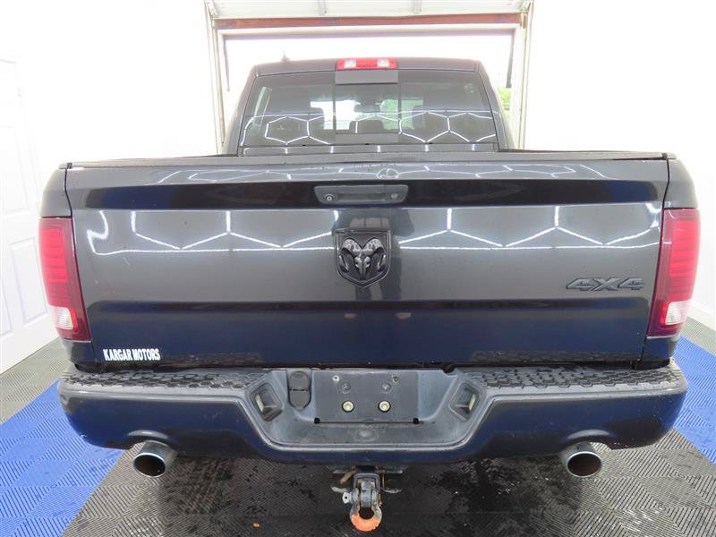 Used 2016 RAM 1500 Sport w/ Black Ram 1500 Sport Group AWD/4WD image 11
