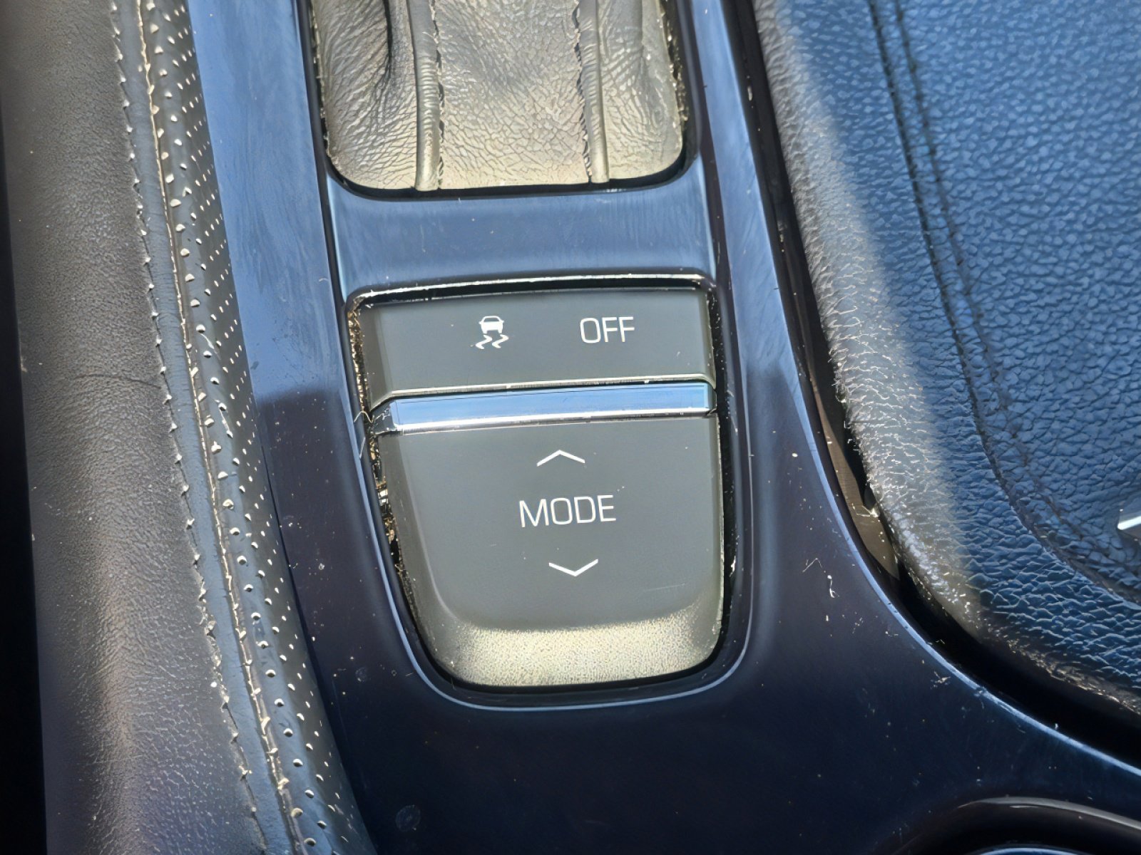 Used 2019 Cadillac CTS Luxury image 24